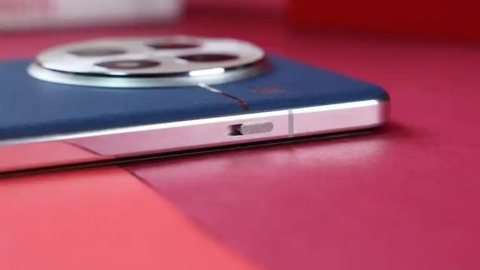 OnePlus 13 Review: Back in form? OnePlus 13 Pro